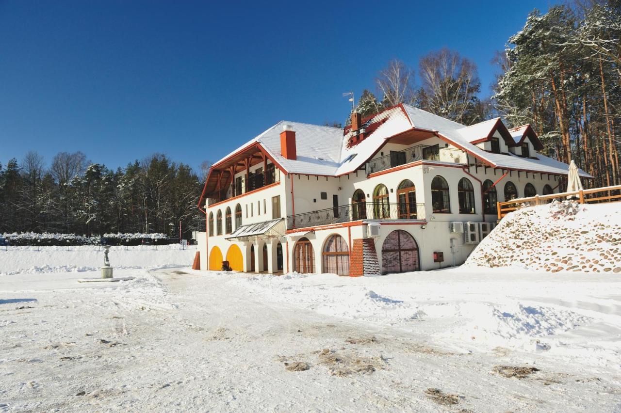Malutkie Resort Radomsko Exterior photo