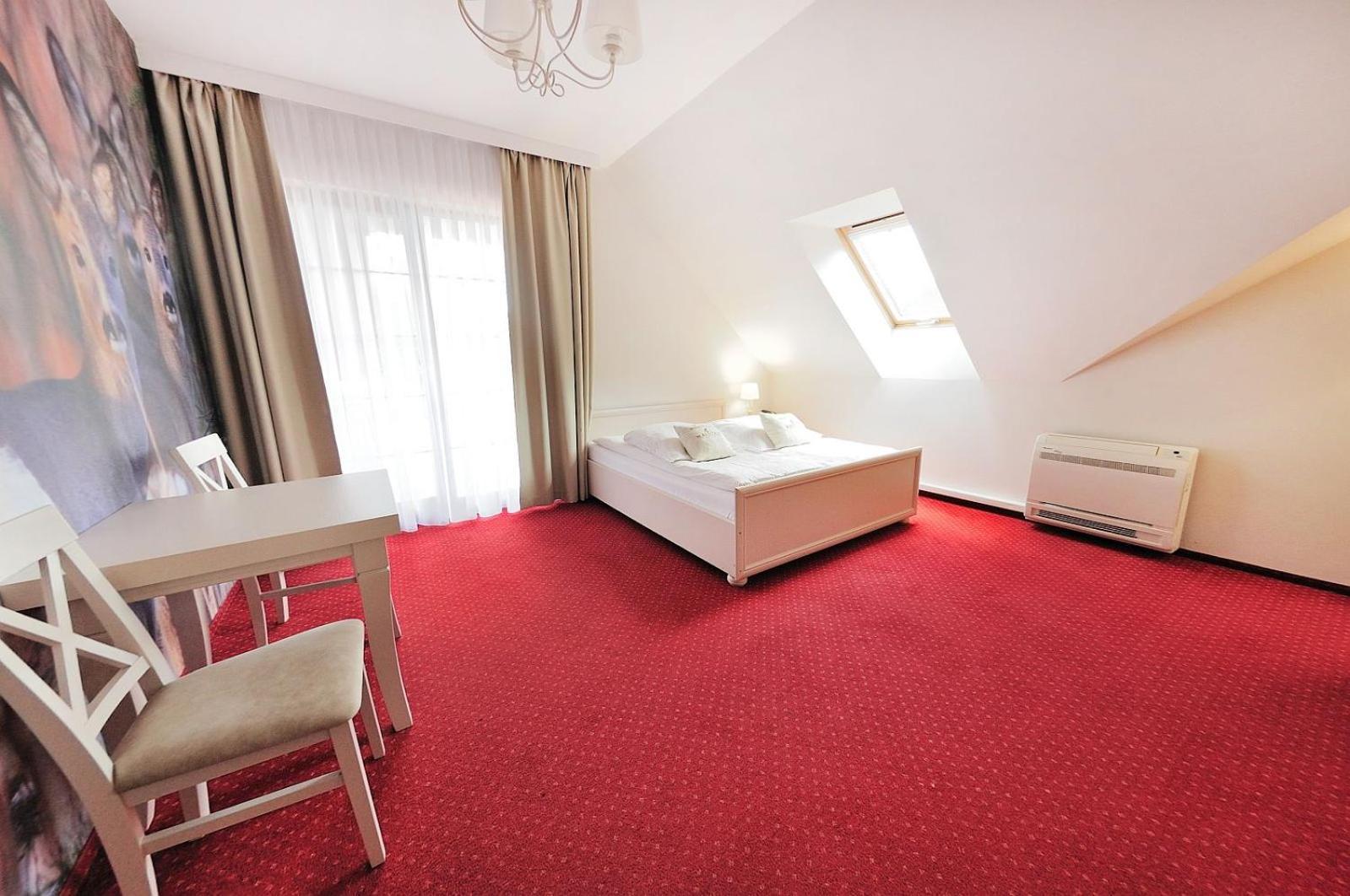 Malutkie Resort Radomsko Exterior photo